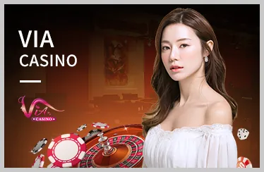 Hình ảnh bàn casino trực tuyến với người chia bài thật